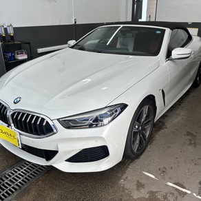 BMW・8シリーズ