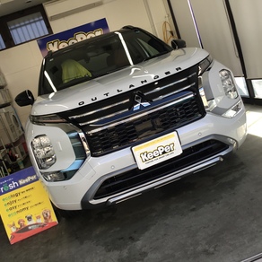 三菱・アウトランダー