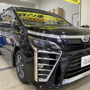 トヨタ・アルファード