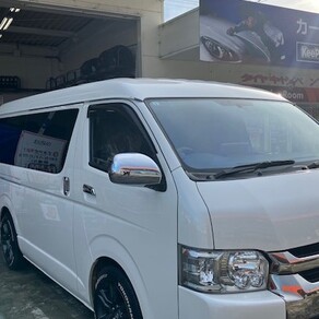 トヨタ・ハイエース(ワイド・ミドルルーフ)