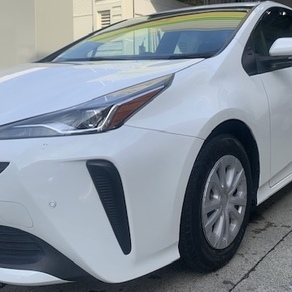 トヨタ・プリウス