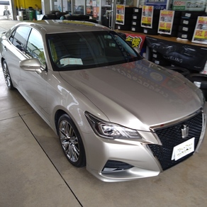 トヨタ・クラウン