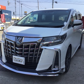 トヨタ・アルファード