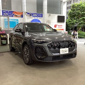 アウディ・SQ５スポーツパック