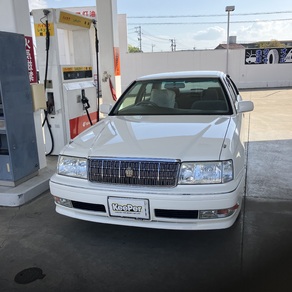 トヨタ・クラウン