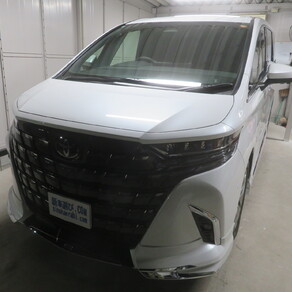 トヨタ・アルファード