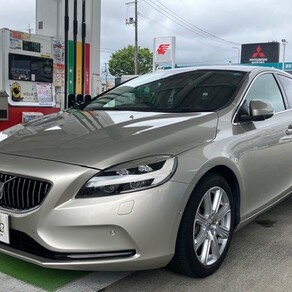 ボルボ・V40