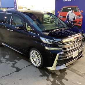 トヨタ・ヴェルファイア