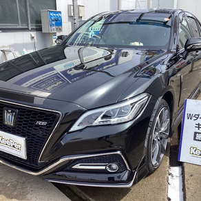 トヨタ・クラウン