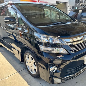 トヨタ・ヴェルファイア