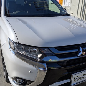 三菱・アウトランダー