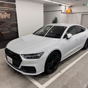 アウディ・A6