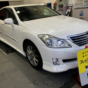 トヨタ・クラウン