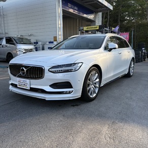 ボルボ・V90