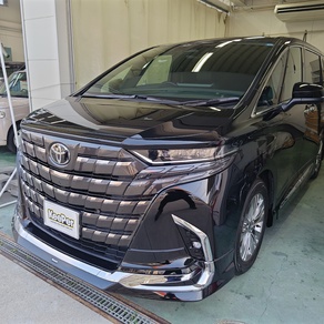 トヨタ・アルファード