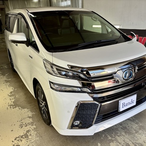 トヨタ・アルファード