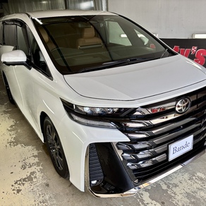 トヨタ・ヴェルファイア