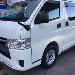 トヨタ・ハイエース (ハイルーフ・スーパーロング)