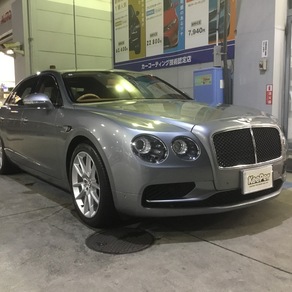 ベントレー・コンチネンタルフライングスパー