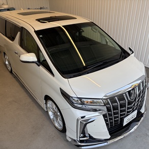 トヨタ・アルファード