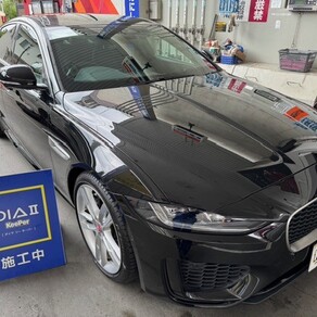 ジャガー・XE