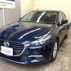 マツダ・アクセラ