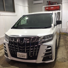 トヨタ・アルファード