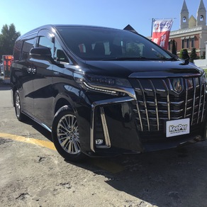 トヨタ・アルファード