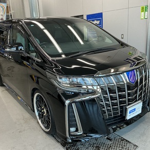 トヨタ・アルファード