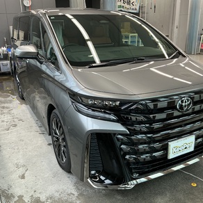 トヨタ・ヴェルファイア