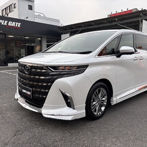 トヨタ・アルファード