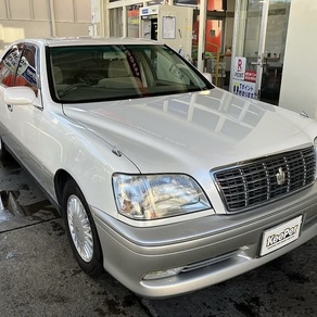 トヨタ・クラウン