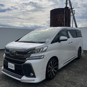 トヨタ・ヴェルファイア