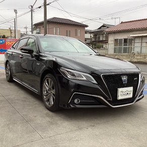 トヨタ・クラウン