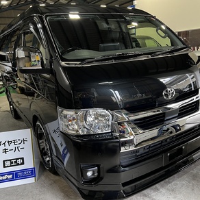 トヨタ・ハイエース(ワイド・ミドルルーフ)