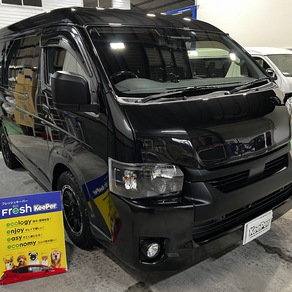 トヨタ・ハイエース(ワイド・ミドルルーフ)