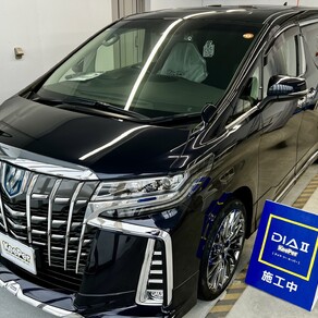 トヨタ・アルファード