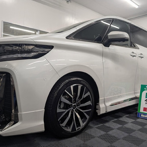 トヨタ・ヴェルファイア