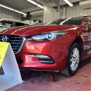 マツダ・アクセラ