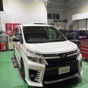 トヨタ・ヴォクシー