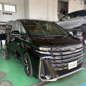 トヨタ・ヴェルファイア