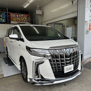 トヨタ・アルファード