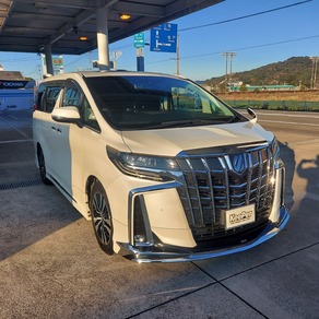 トヨタ・アルファード