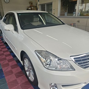 トヨタ・クラウン