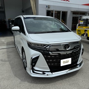トヨタ・アルファード