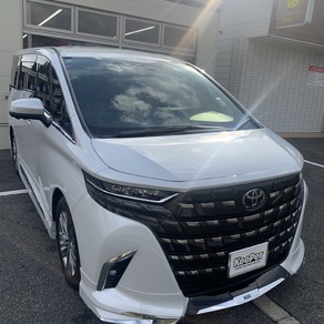 トヨタ・アルファード