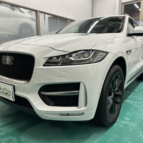 ジャガー・Fペイス