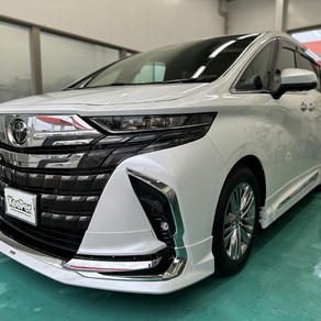 トヨタ・アルファード