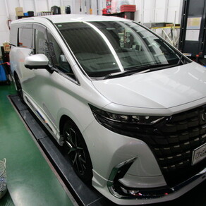 トヨタ・アルファード