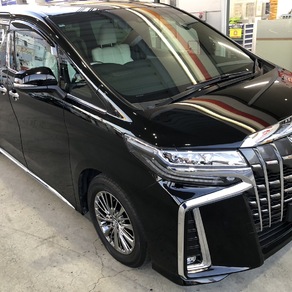 トヨタ・アルファード